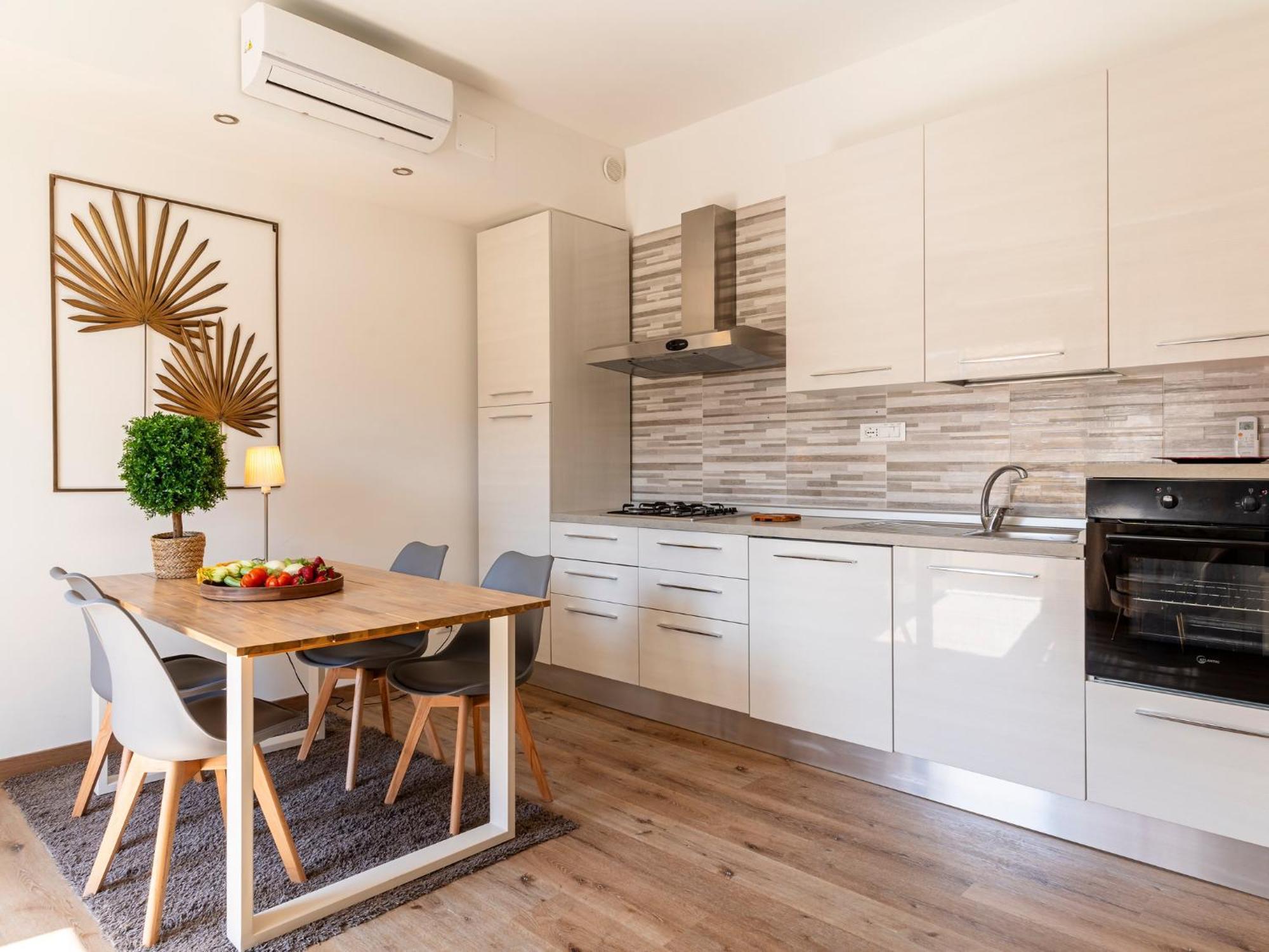 Livorno Central And Modern 2 Apts & 1 Room! Ngoại thất bức ảnh