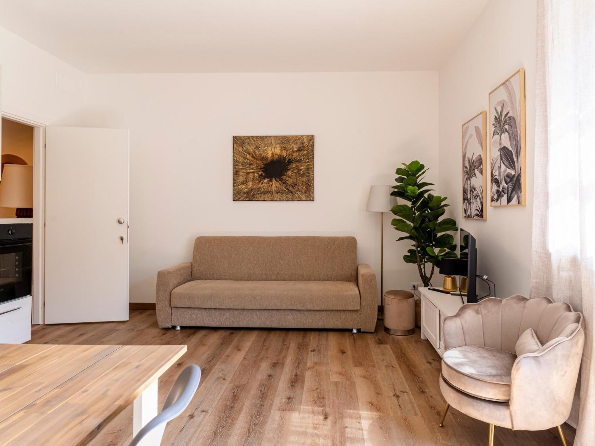 Livorno Central And Modern 2 Apts & 1 Room! Ngoại thất bức ảnh