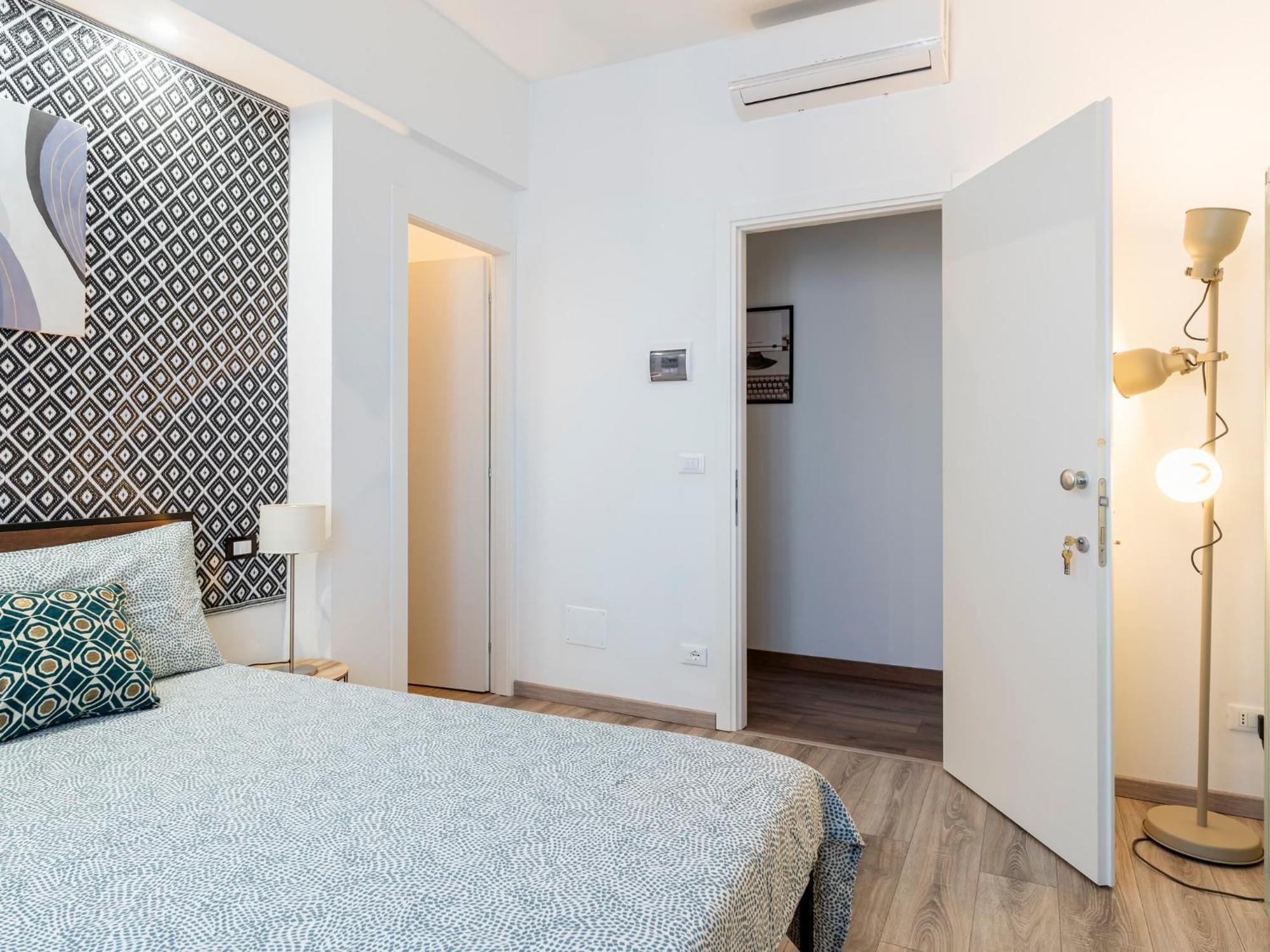 Livorno Central And Modern 2 Apts & 1 Room! Ngoại thất bức ảnh